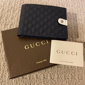 "BRAND NEW" Gucci Leather Bifold Wallet, Black/Red
